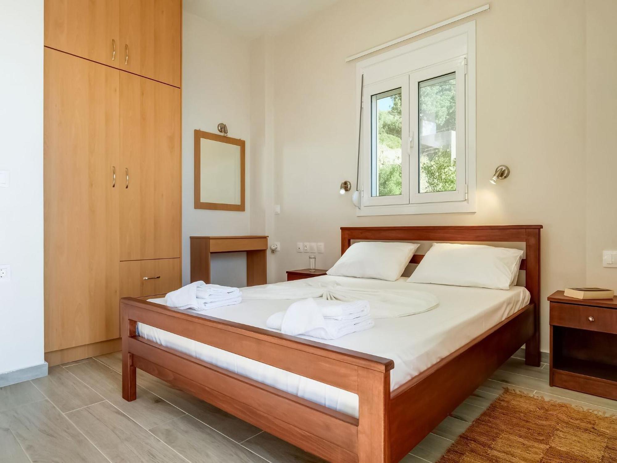 Seaview Studio In Beautiful Setting West From Chania Ravdhoúkha Esterno foto